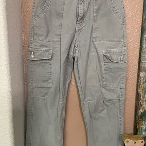 Women’s Olive Cargo Pants